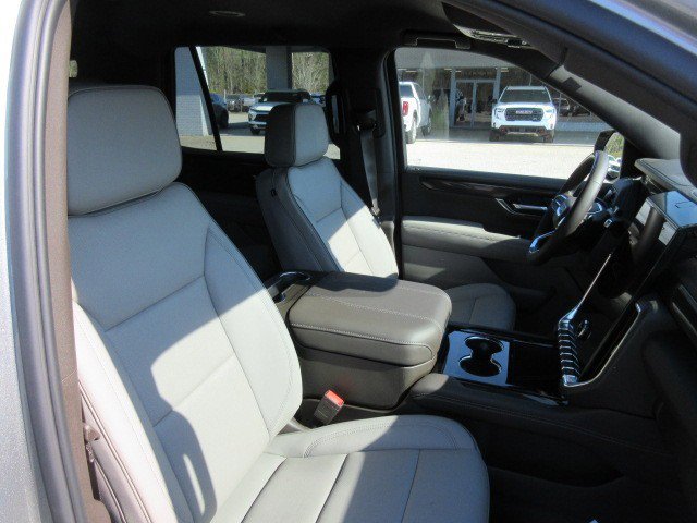 New 2026 GMC Yukon Elevation image 13