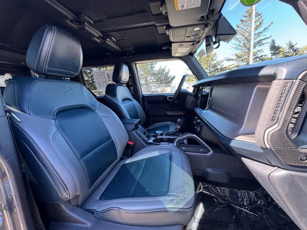 Used 2023 Ford Bronco Outer Banks image 36