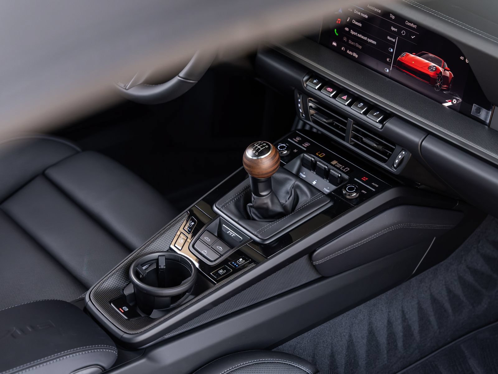 New 2026 Porsche 911 Carrera T RWD image 40