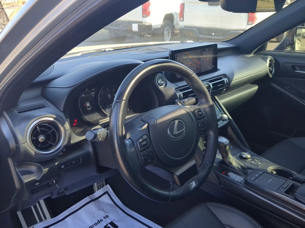 Used 2021 Lexus IS 350 F Sport image 10