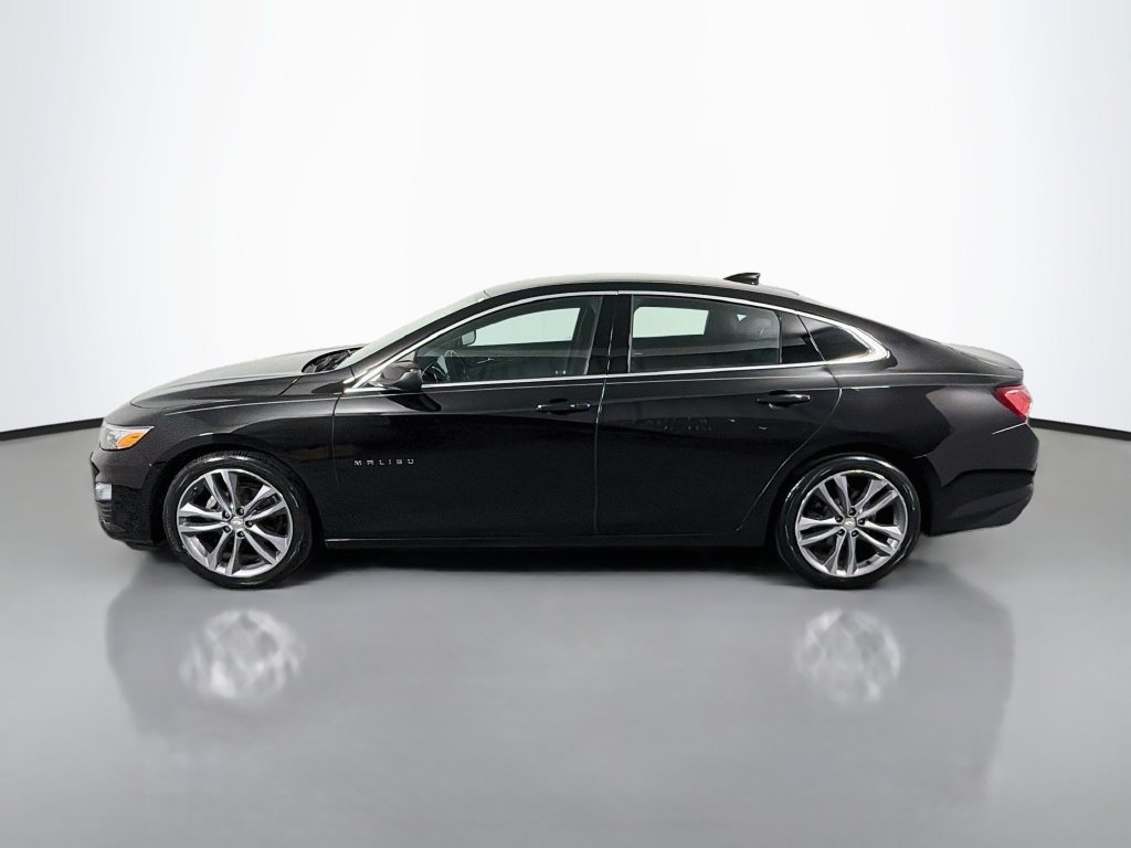 Used 2023 Chevrolet Malibu LT w/ Driver Confidence Package FWD image 4