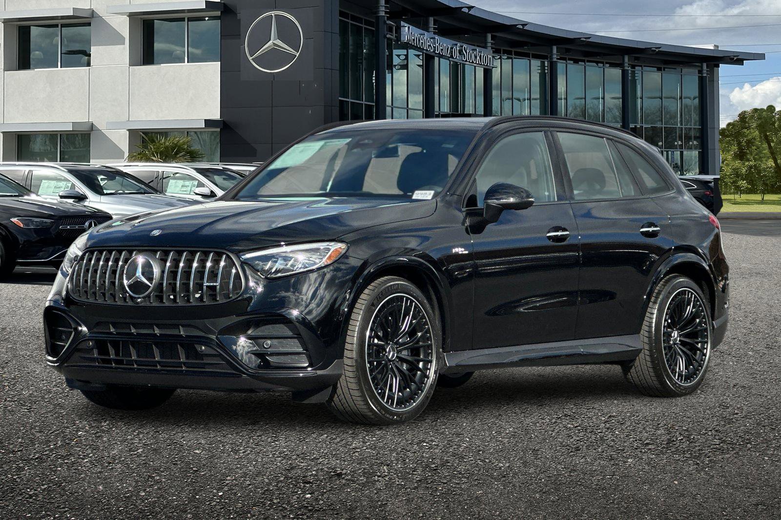 New 2026 Mercedes-Benz GLC 43 AMG 4MATIC image 8