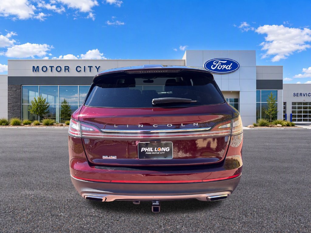 Used 2022 Lincoln Nautilus AWD w/ Premium Package image 7