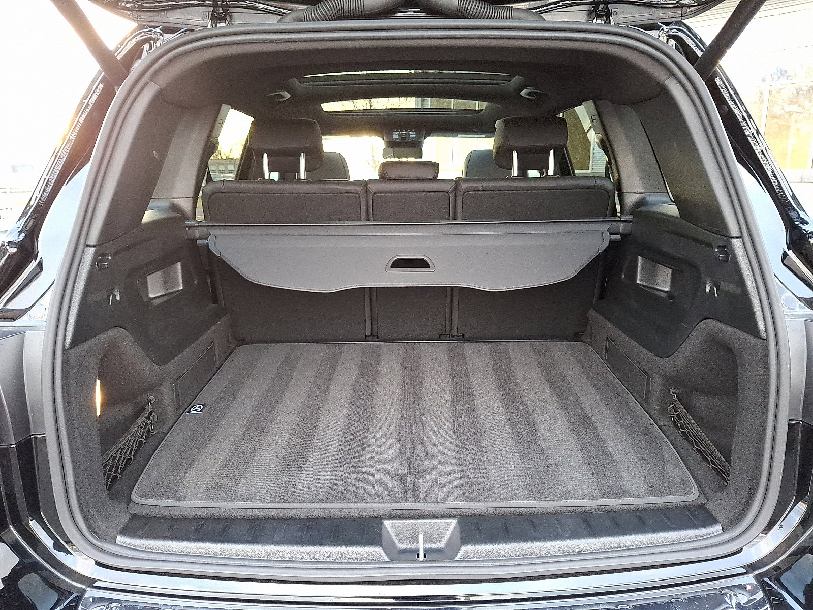 Certified 2025 Mercedes-Benz GLB 250 4MATIC image 30