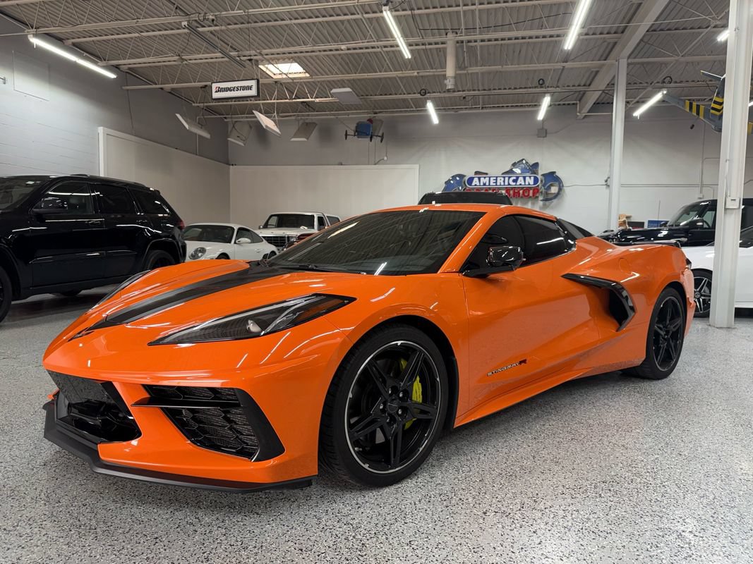 Used 2022 Chevrolet Corvette Stingray Preferred Conv w/ Z51 Performance Package RWD image 1