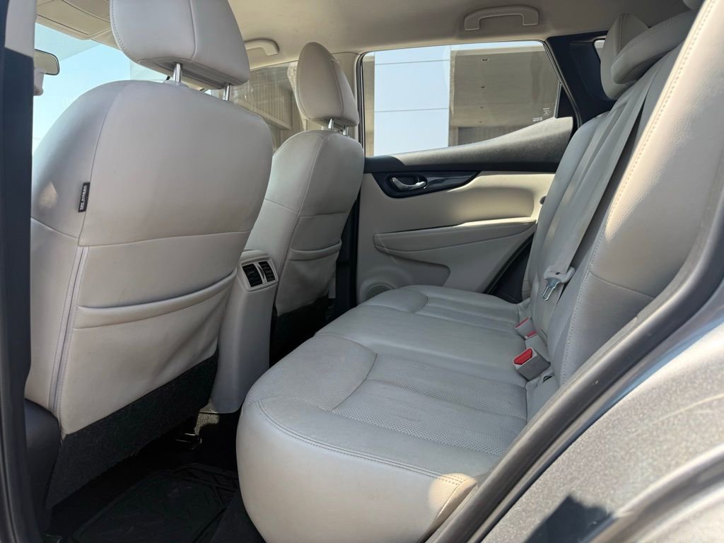 Used 2017 Nissan Rogue Sport SL image 13