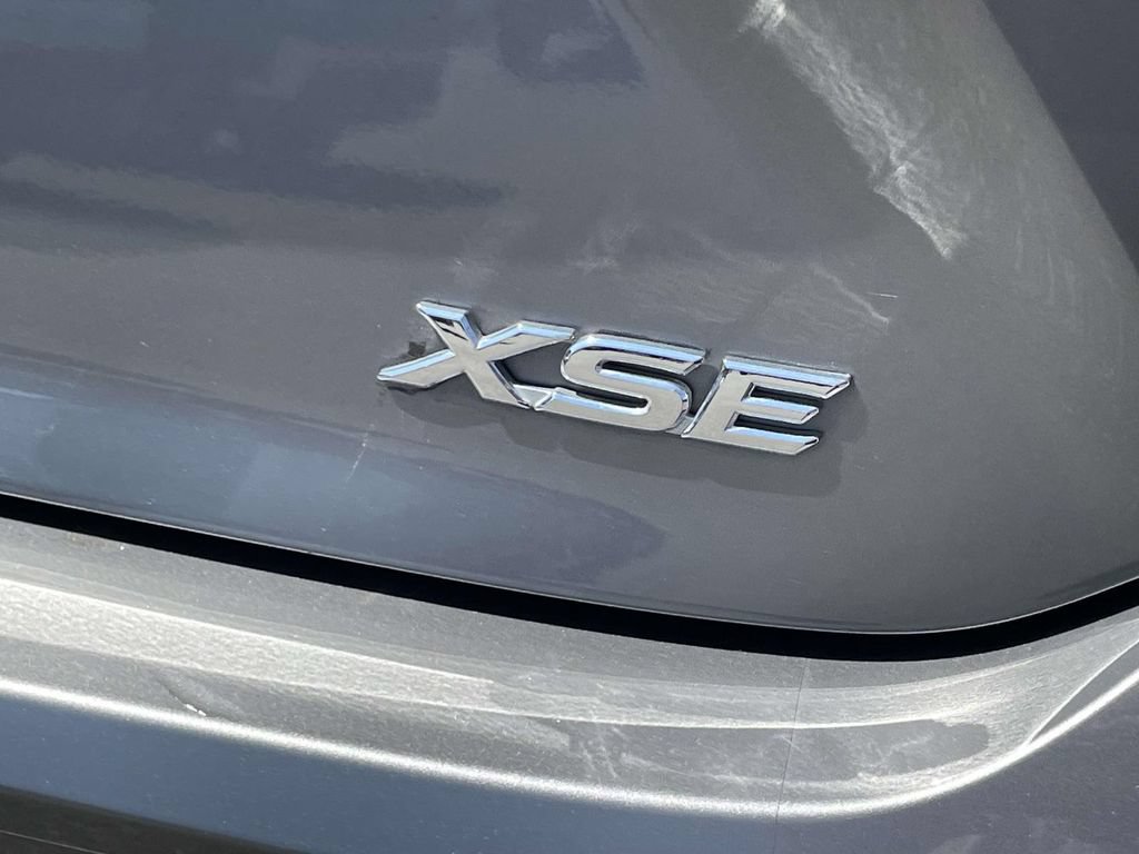 Used 2026 Toyota Camry XSE w/ Premium Plus Package FWD image 8