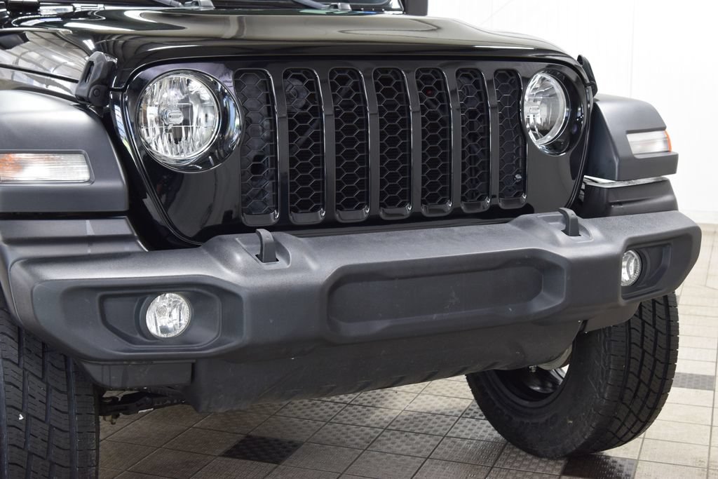 Used 2024 Jeep Wrangler Unlimited Sport AWD/4WD image 11