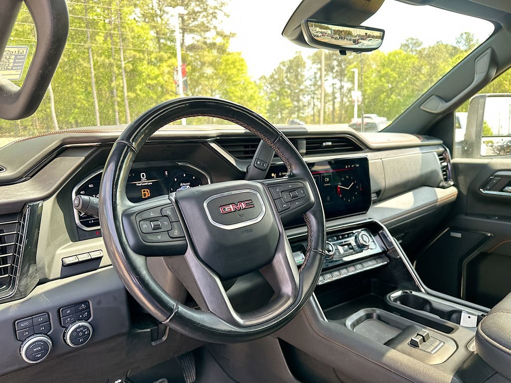 Used 2024 GMC Sierra 2500 AT4 w/ AT4 Premium Plus Package image 10