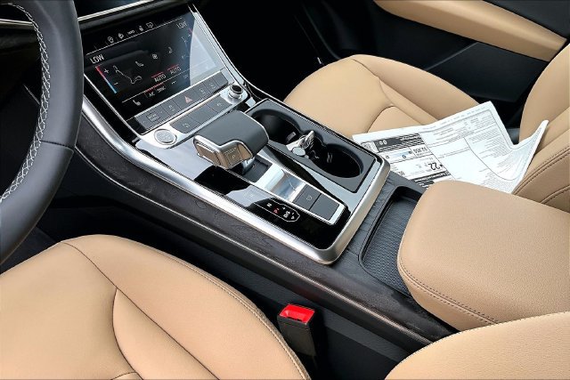 New 2026 Audi Q7 2.0T Premium AWD/4WD image 14