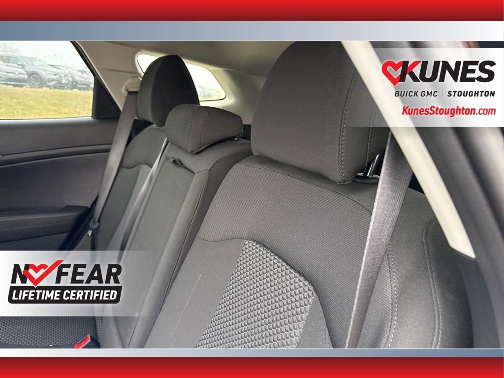 Used 2025 Kia Sportage LX image 38