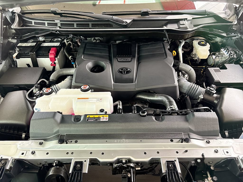 Certified 2025 Toyota Tundra Platinum AWD/4WD image 29
