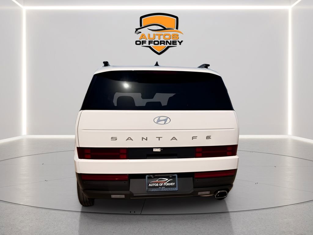 Used 2025 Hyundai Santa Fe SEL FWD image 3