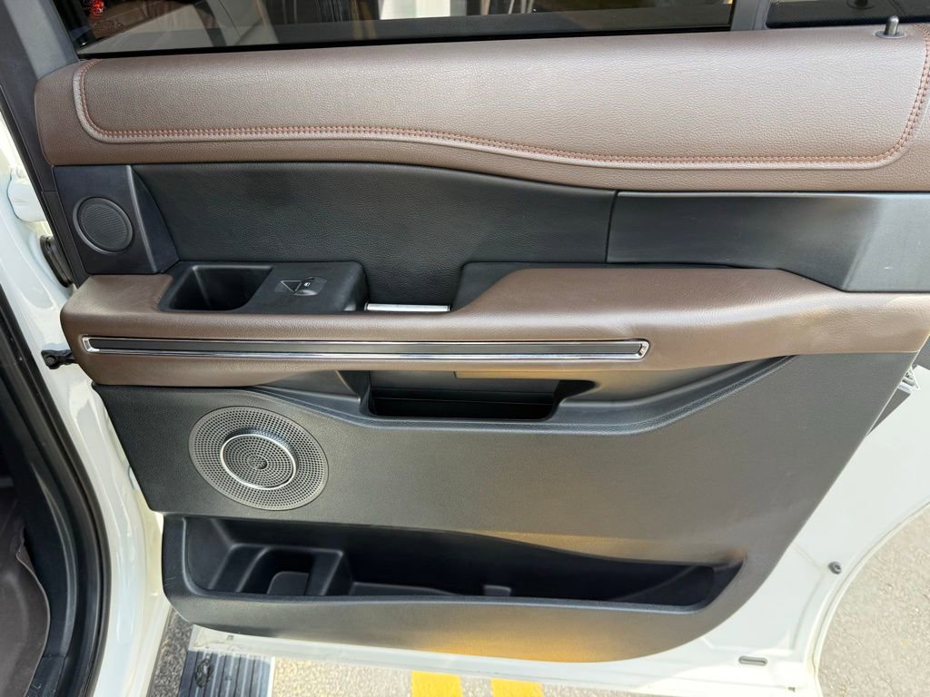 Used 2020 Ford Expedition Max King Ranch AWD/4WD image 31
