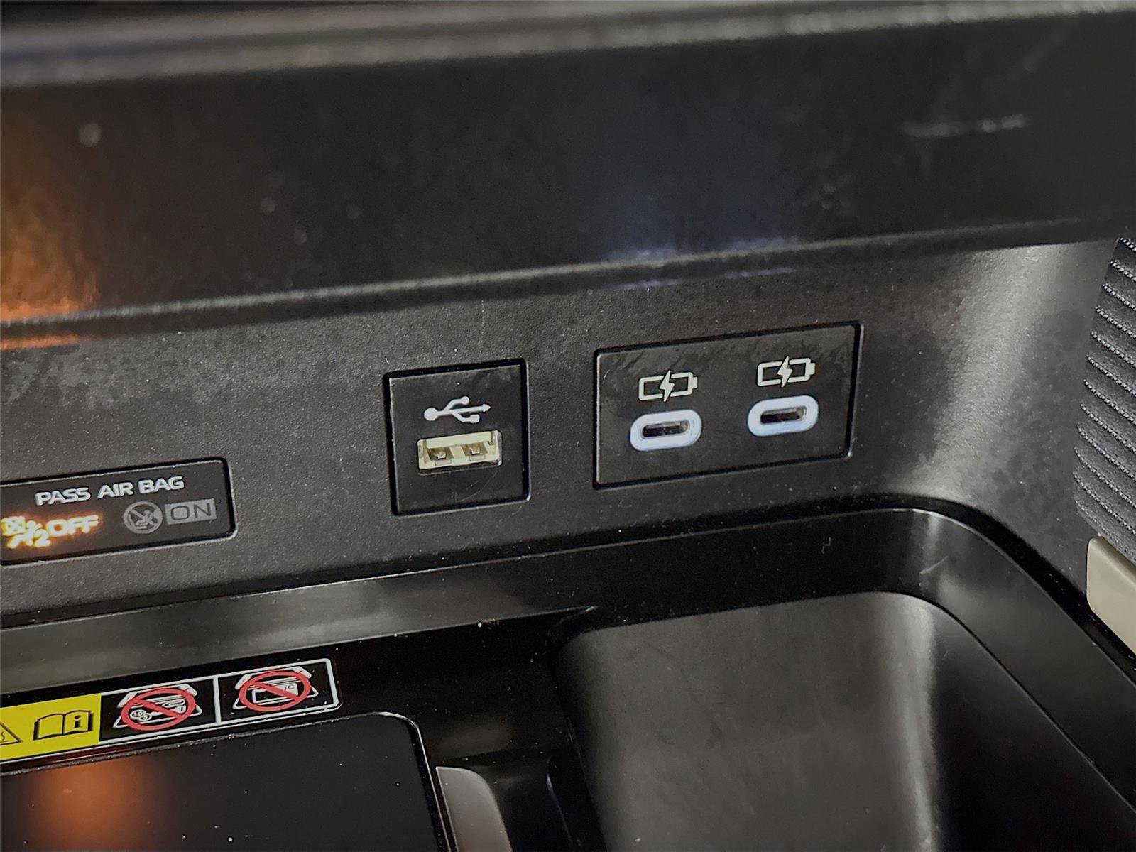 Certified 2025 Toyota Camry SE image 31