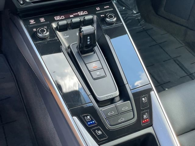 Used 2020 Porsche 911 Carrera 4S AWD/4WD image 31