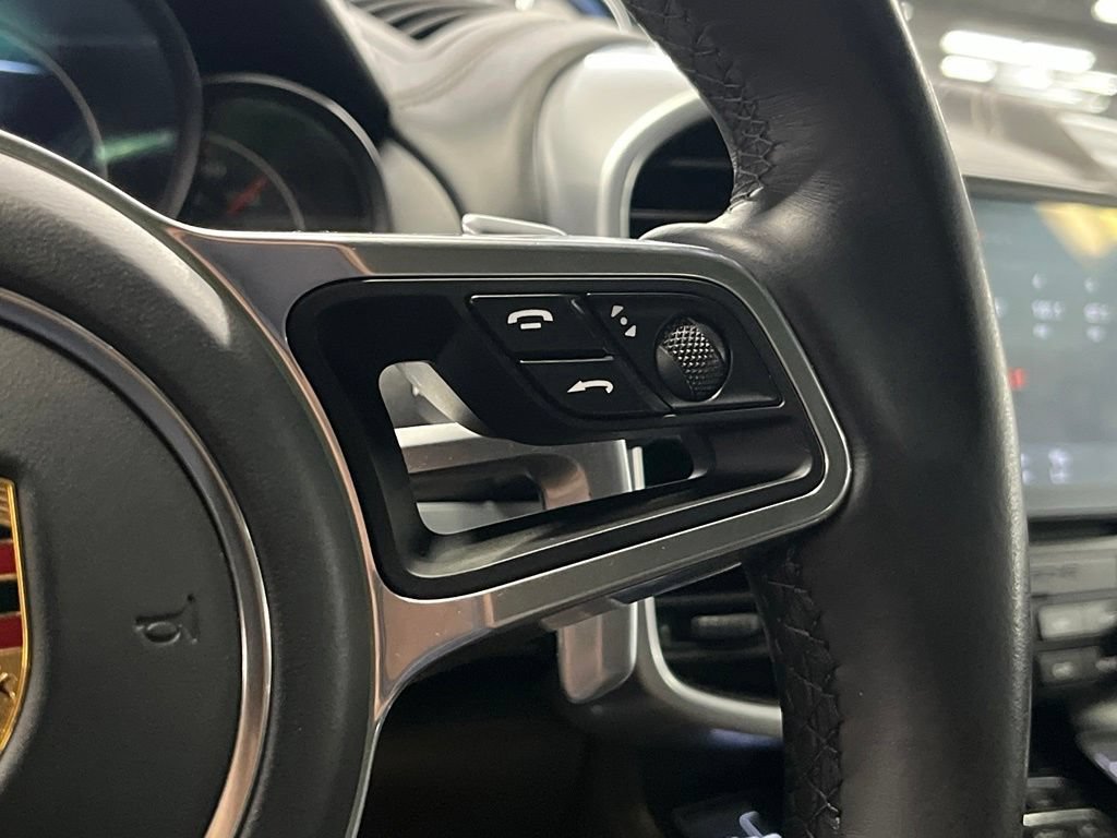 Used 2017 Porsche Cayenne S AWD/4WD image 27