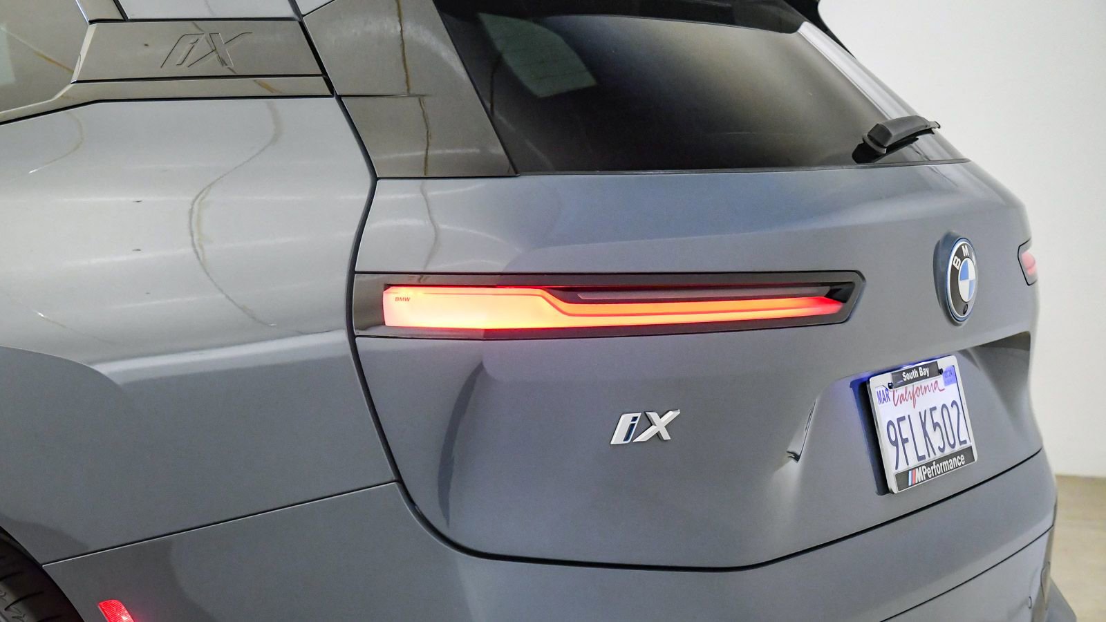 Certified 2023 BMW iX xDrive50 w/ Sport Package image 12