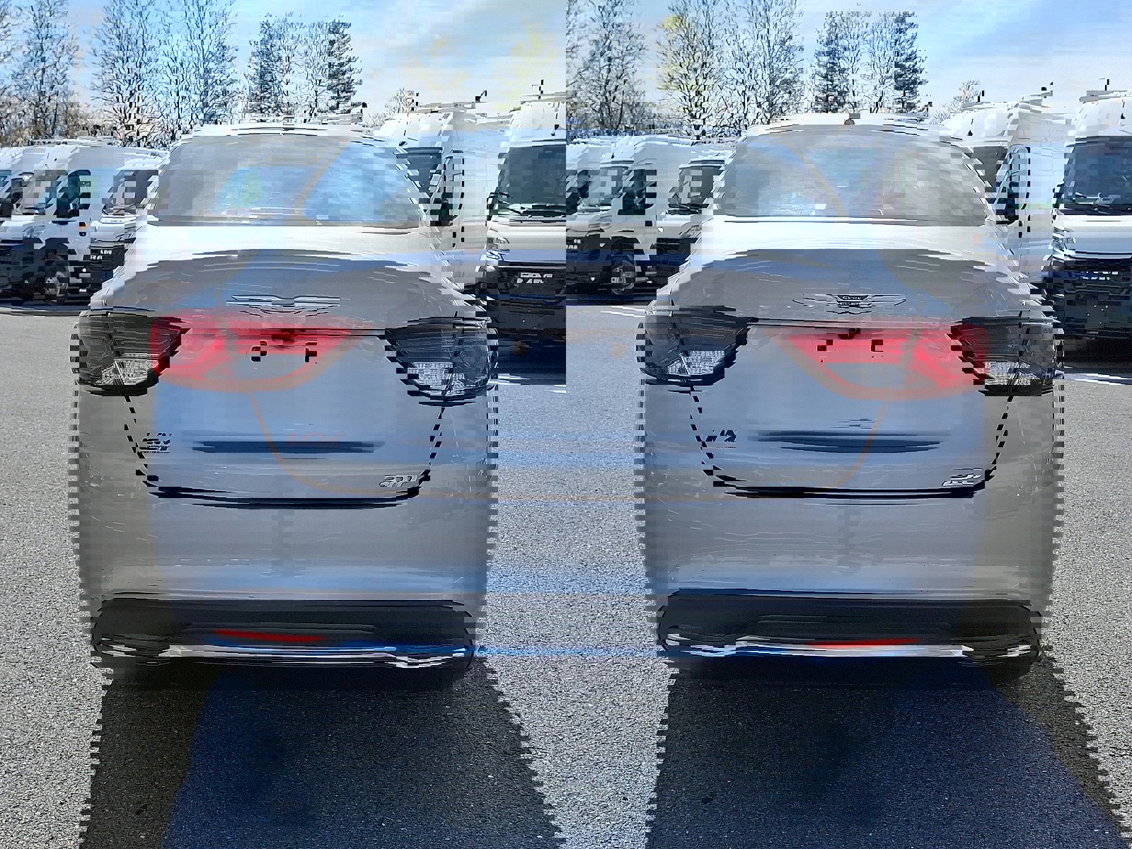 Used 2016 Chrysler 200 Limited w/ Convenience Group image 6