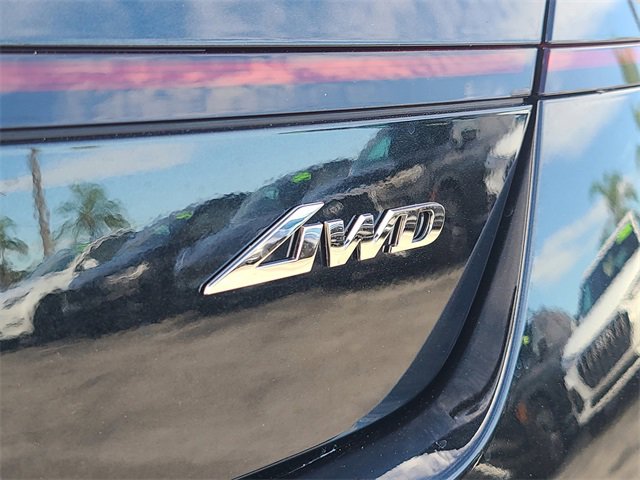 Used 2025 Genesis G90 3.5T image 38