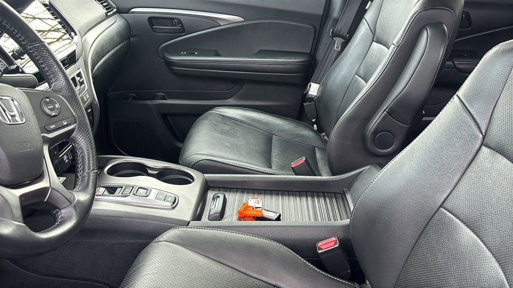 Used 2023 Honda Passport EX-L image 24