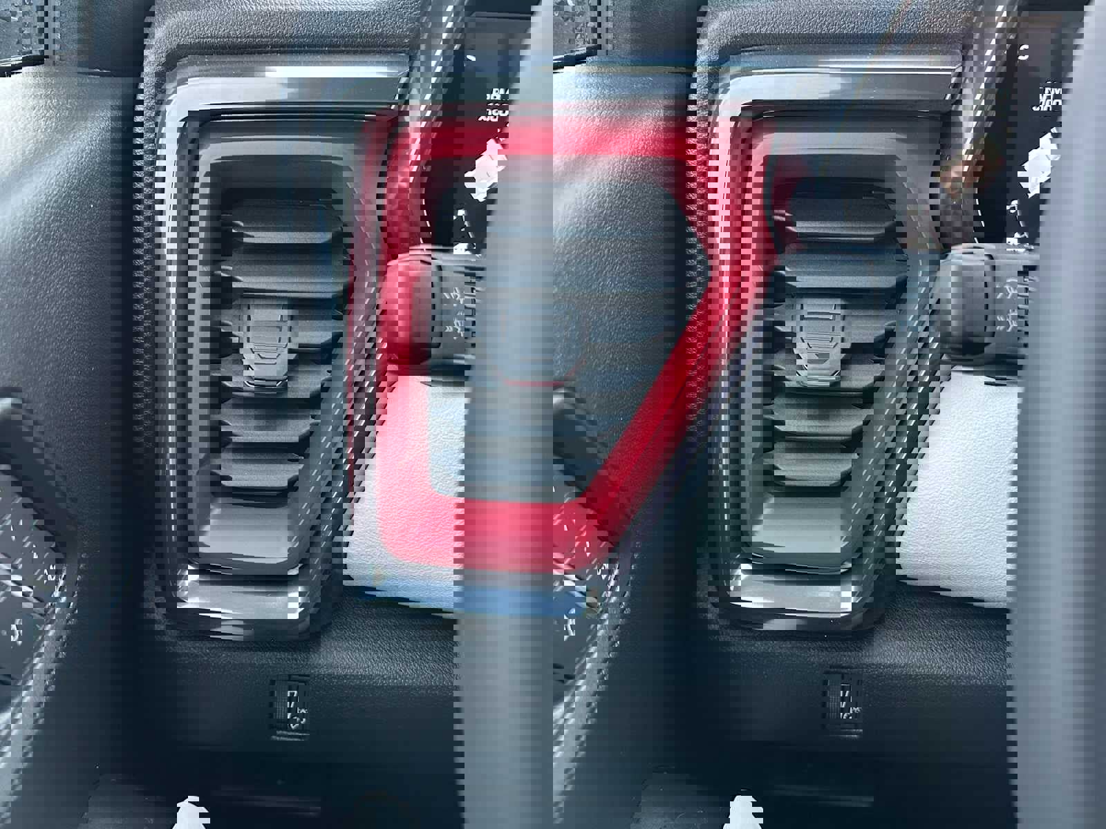 New 2026 GMC Canyon AT4X image 33