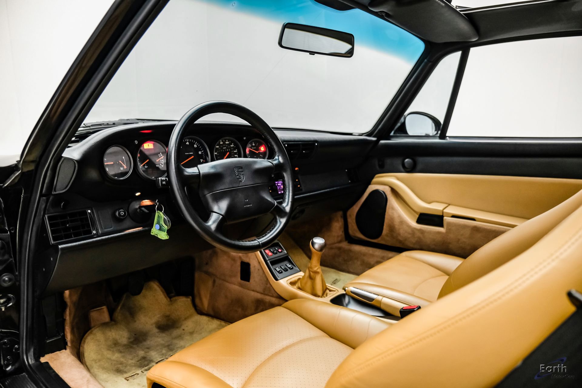 Used 1997 Porsche 911 Carrera S RWD image 42