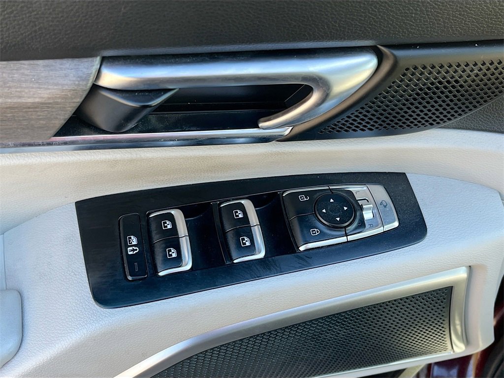 Used 2022 Kia Telluride EX w/ EX Premium Package image 18