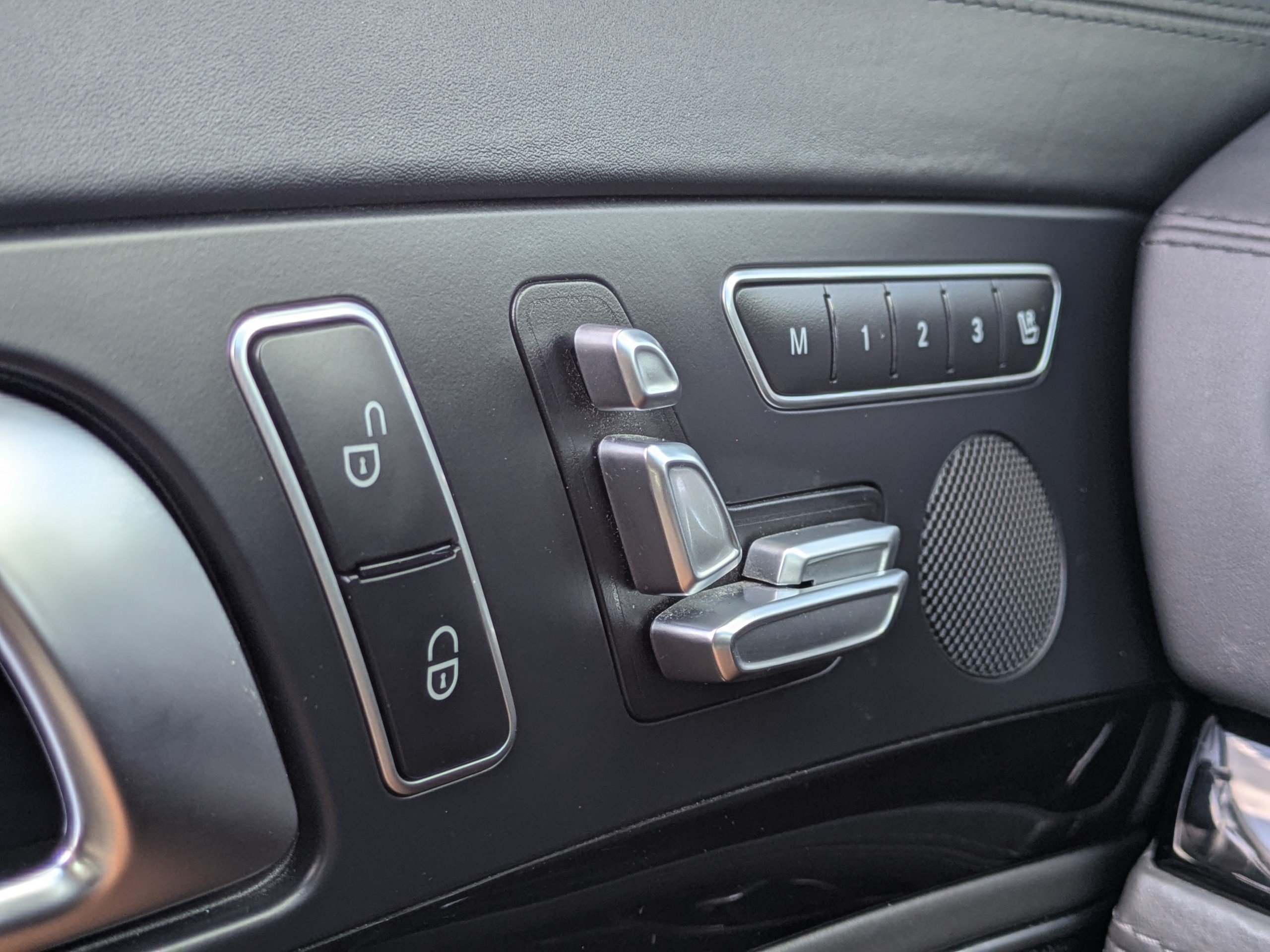 Used 2020 Mercedes-Benz SL 450 image 19