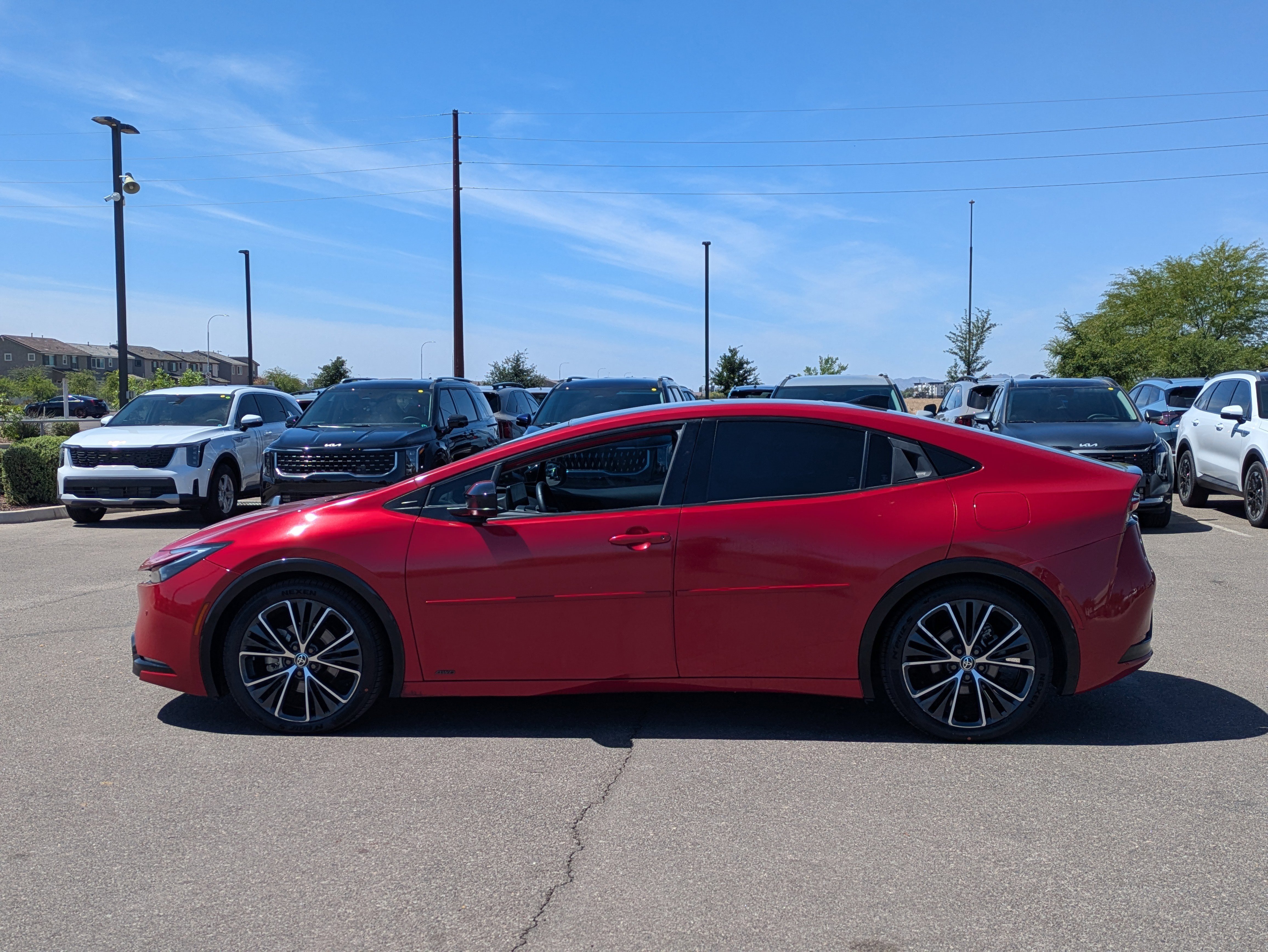Used 2023 Toyota Prius Limited image 2