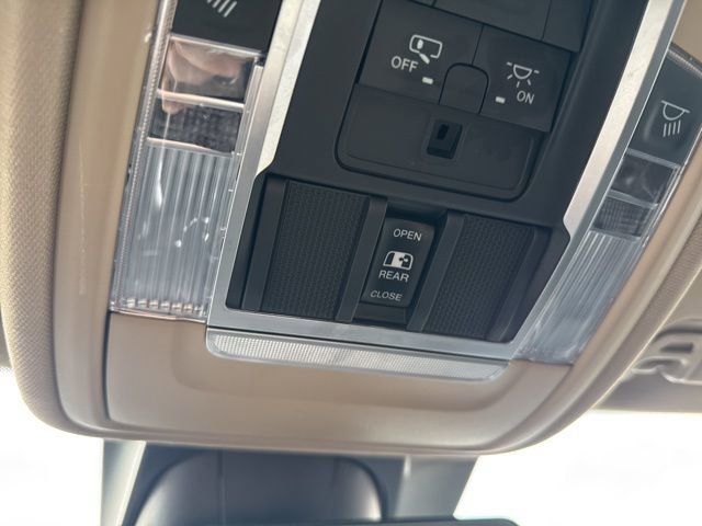 Used 2021 RAM 1500 Laramie image 22