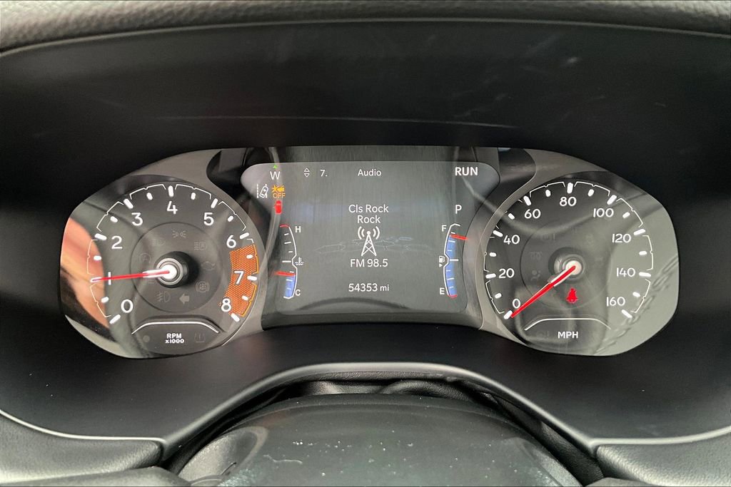 Used 2023 Jeep Compass Limited image 22