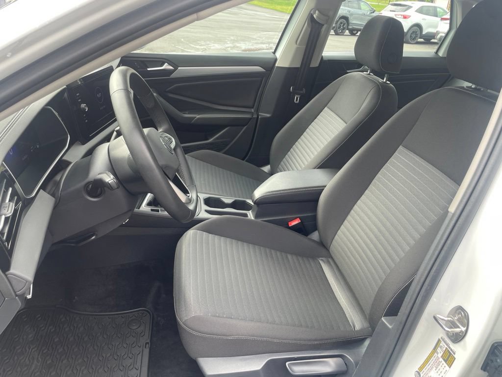 Used 2026 Volkswagen Jetta S FWD image 14