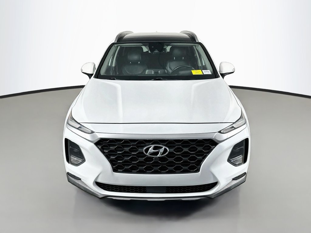 Used 2019 Hyundai Santa Fe AWD image 2
