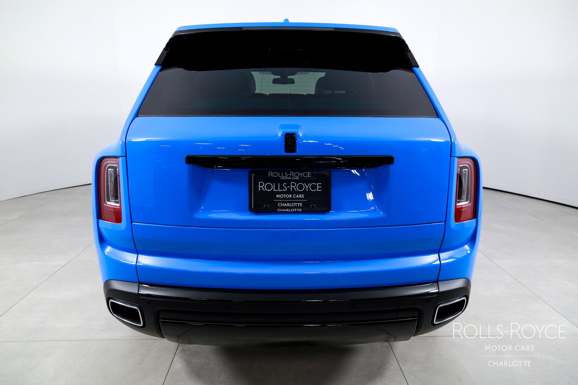 Used 2023 Rolls-Royce Cullinan image 9