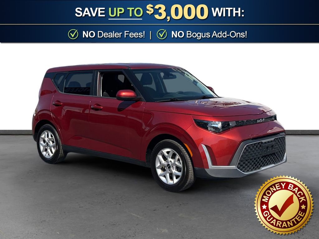 Used 2023 Kia Soul LX w/ LX Technology Package FWD image 10