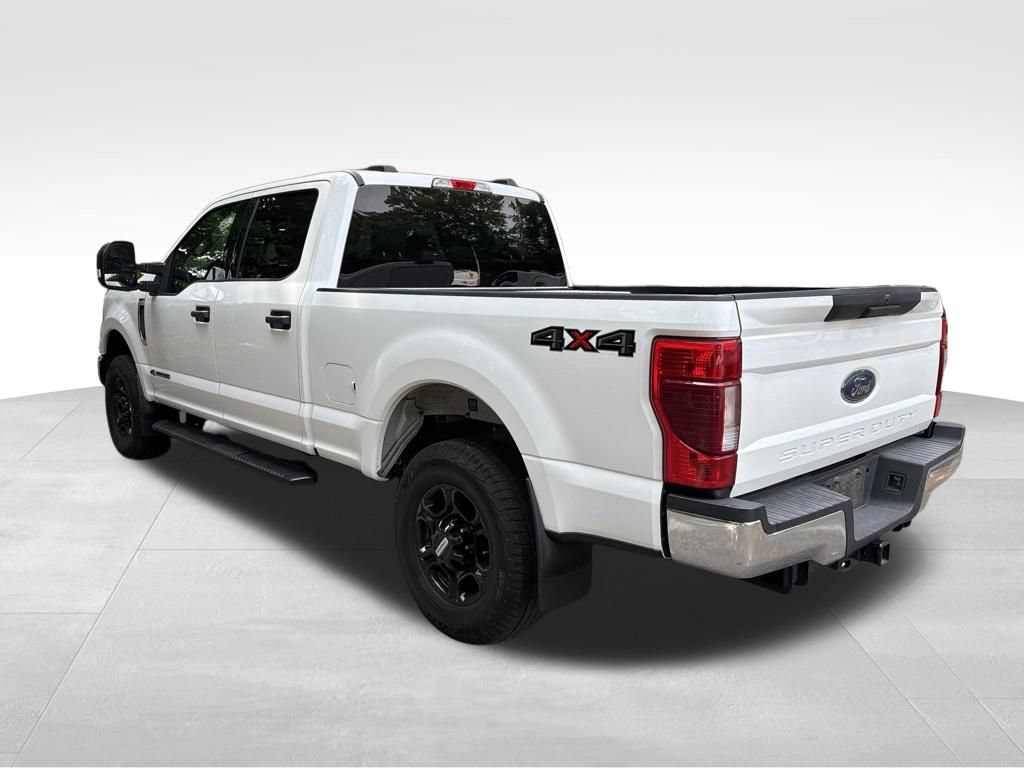 Used 2021 Ford F250 XLT AWD/4WD image 3