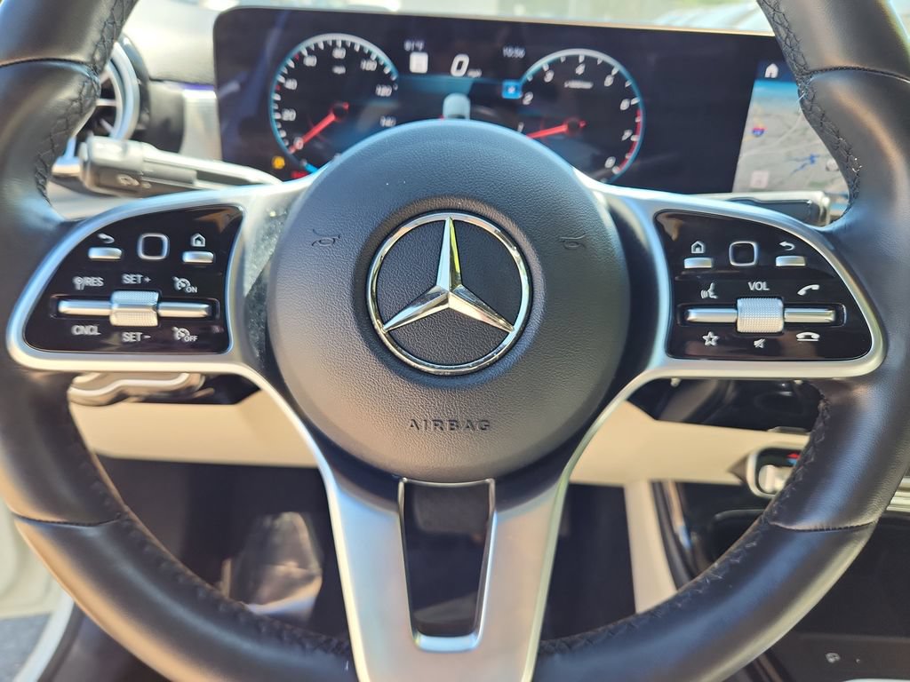 Used 2022 Mercedes-Benz A 220 4MATIC image 17