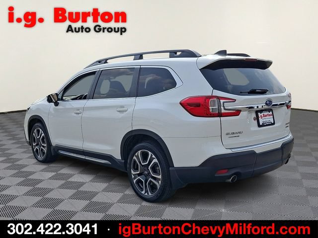Used 2023 Subaru Ascent Limited w/ Technology Package AWD/4WD image 4