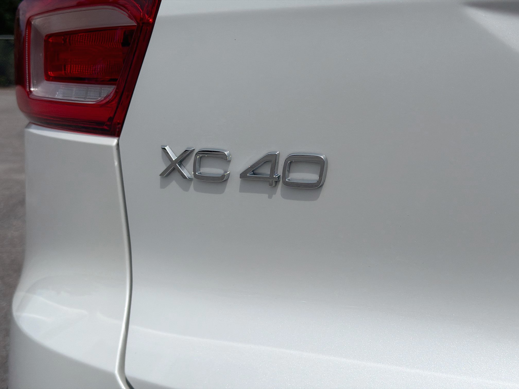 Used 2025 Volvo XC40 B5 Core AWD/4WD image 42