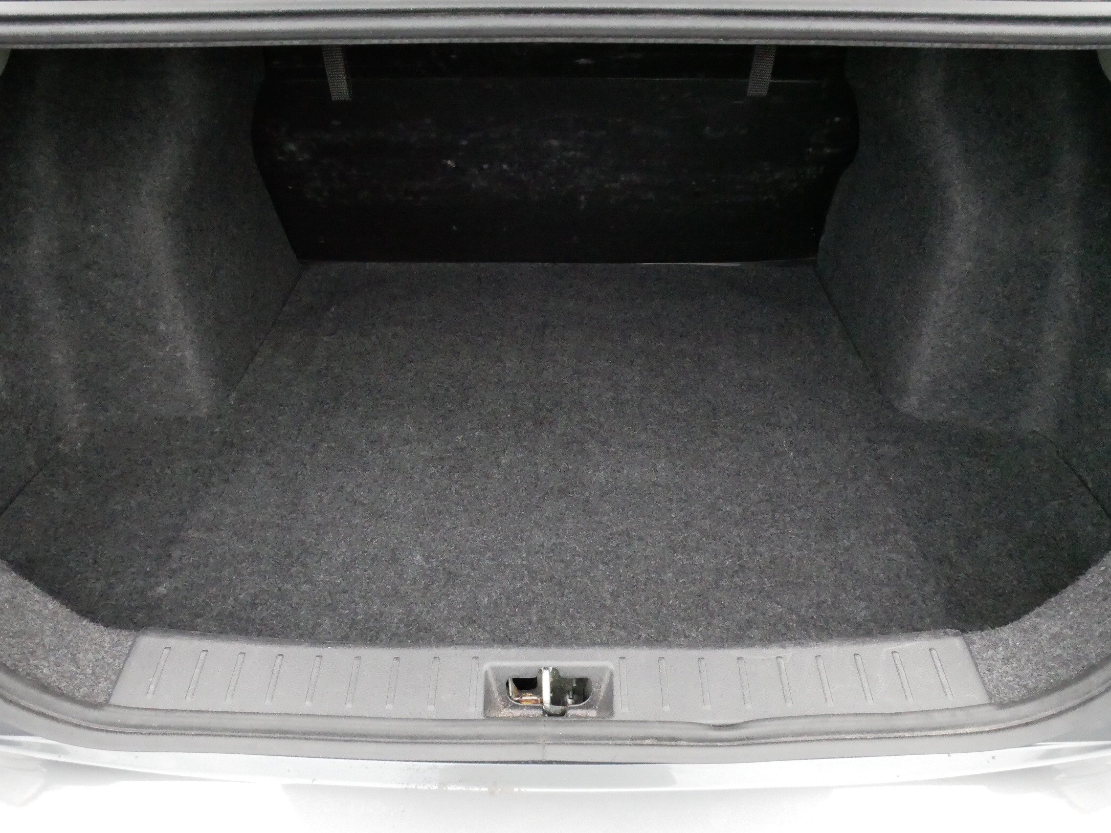 Used 2024 Nissan Versa S w/ Trunk Package FWD image 18