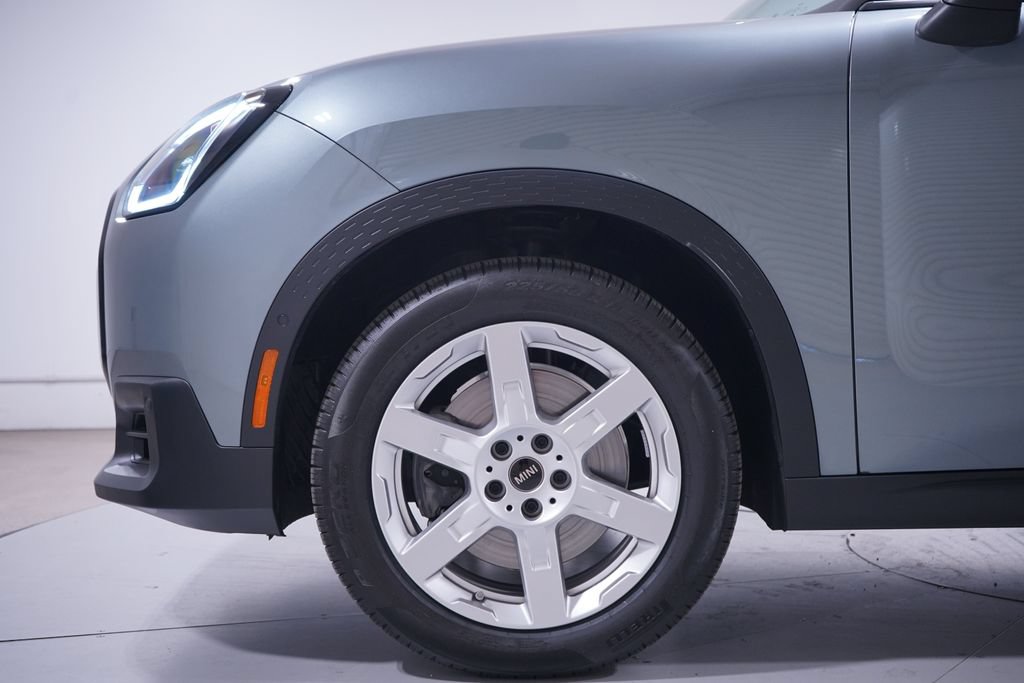 Used 2026 MINI Cooper Countryman S w/ Comfort Package Max AWD/4WD image 2