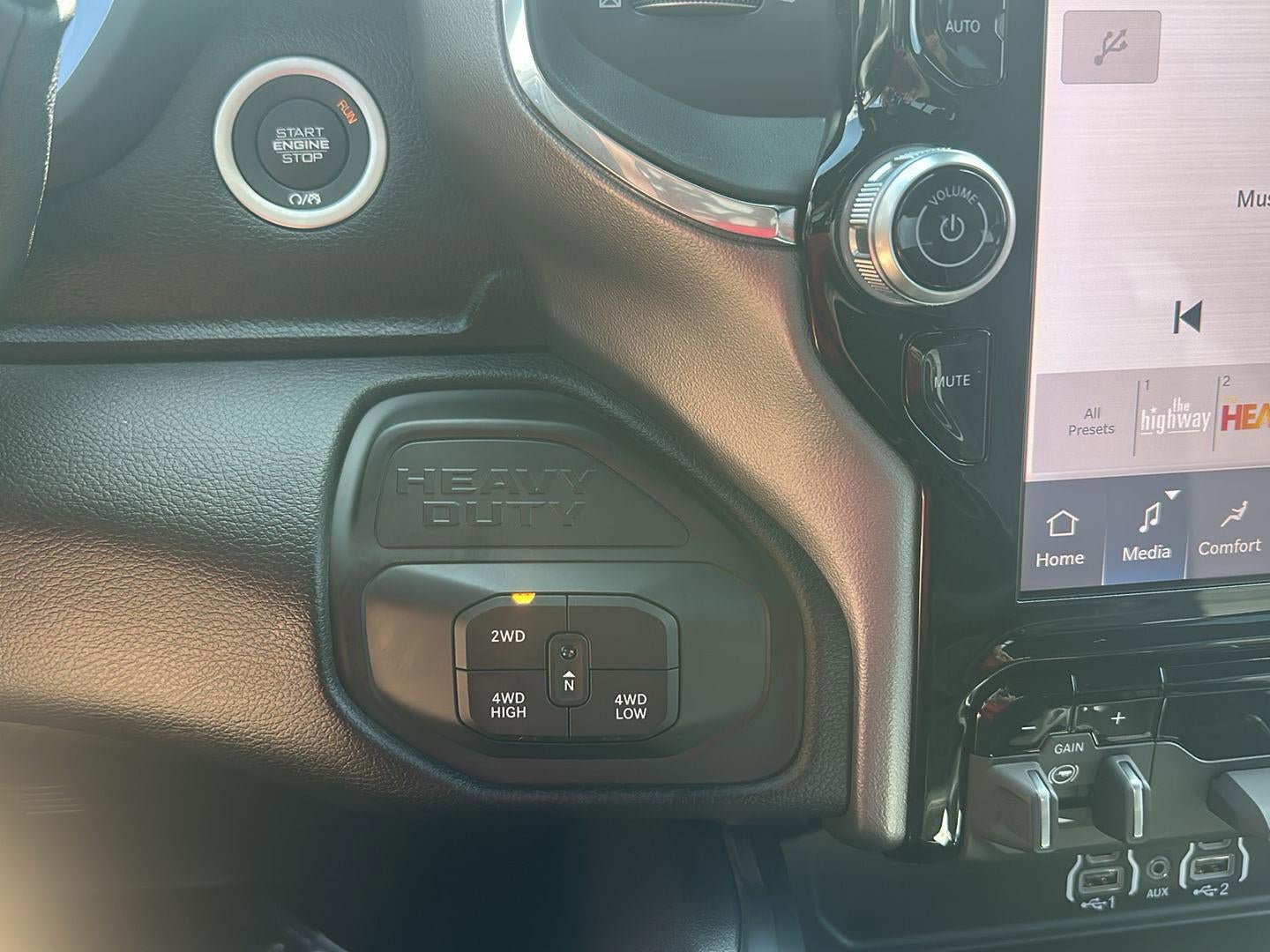 New 2026 RAM 2500 Laramie w/ Sport Appearance Package image 15