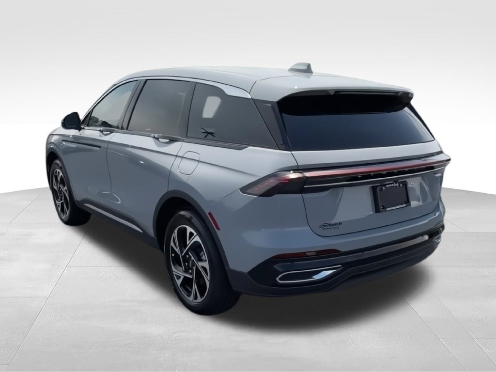 New 2026 Lincoln Nautilus Premier AWD/4WD image 7