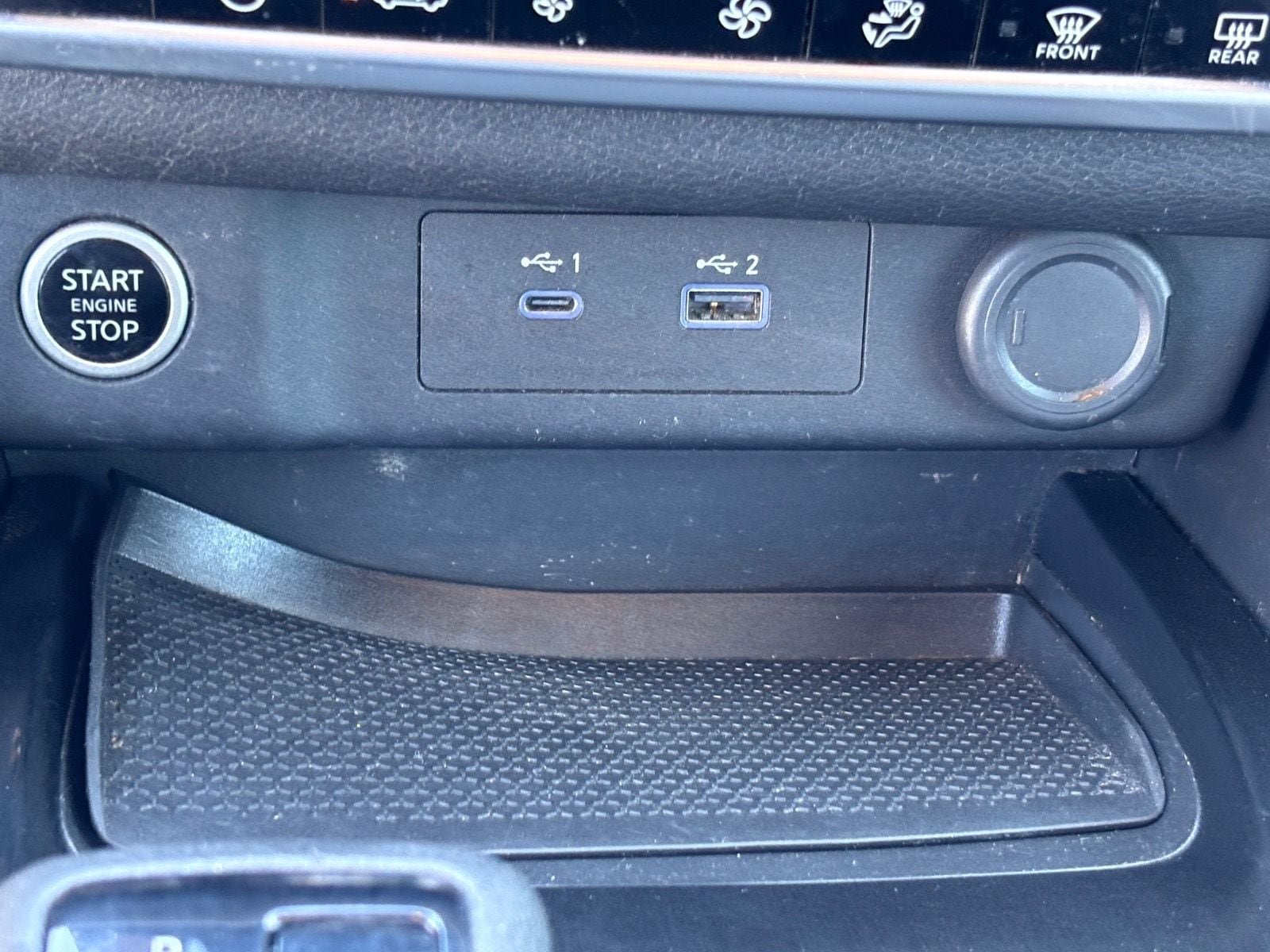 Used 2021 Nissan Rogue SV w/ Premium Package FWD image 29