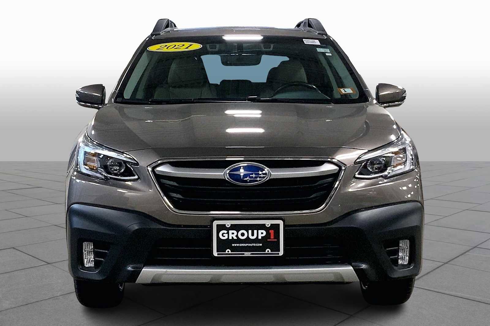 Certified 2021 Subaru Outback Limited image 3