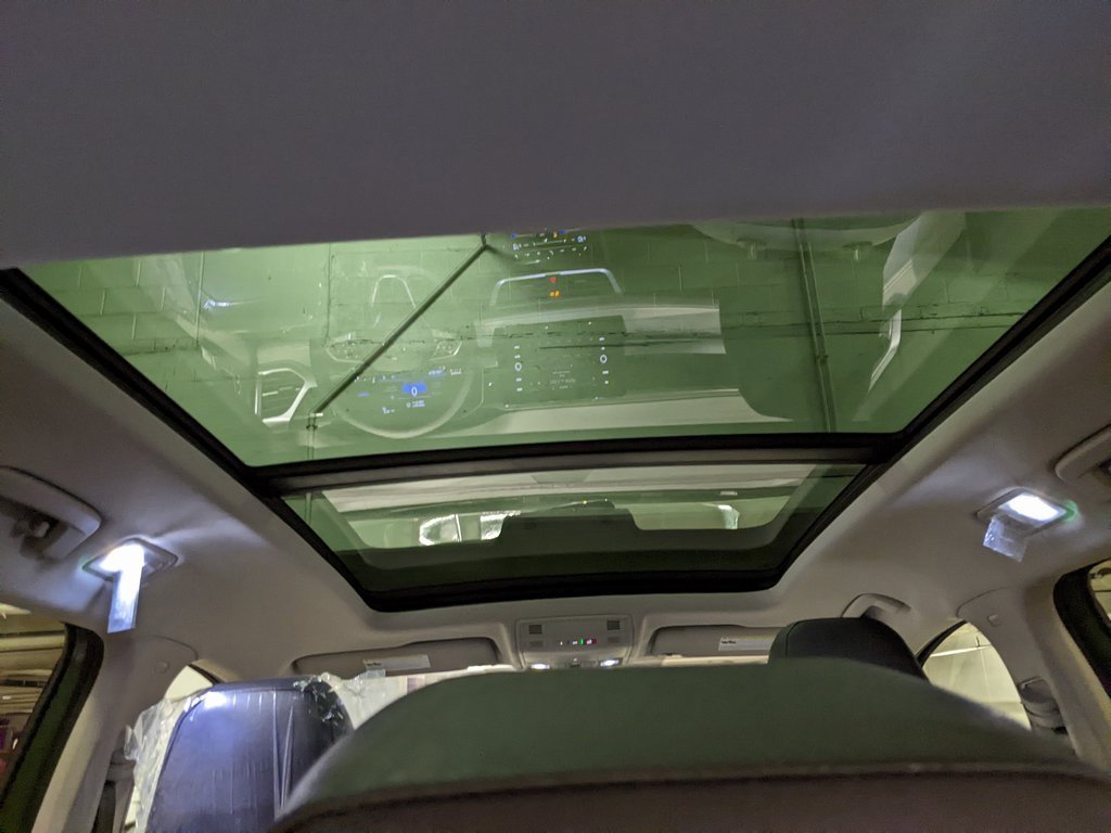 New 2025 Volkswagen Taos SE image 13