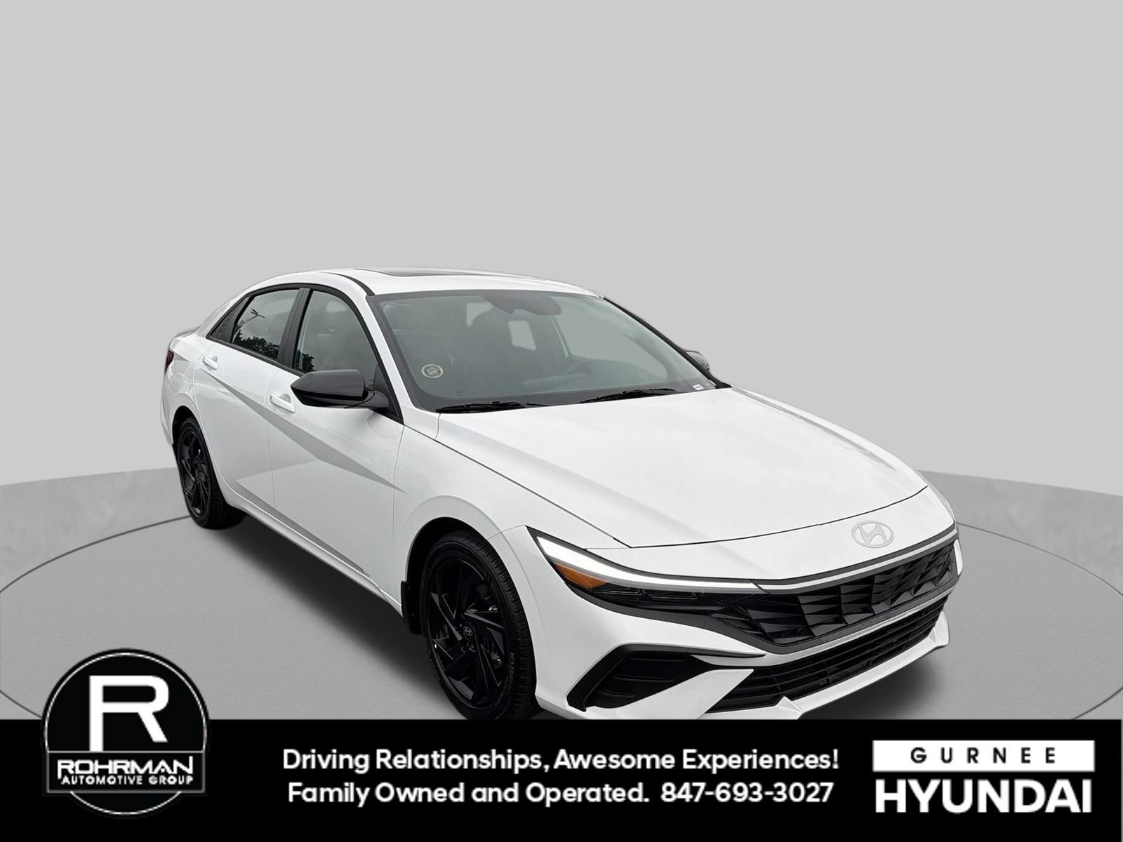 New 2026 Hyundai Elantra SEL Sport FWD image 2