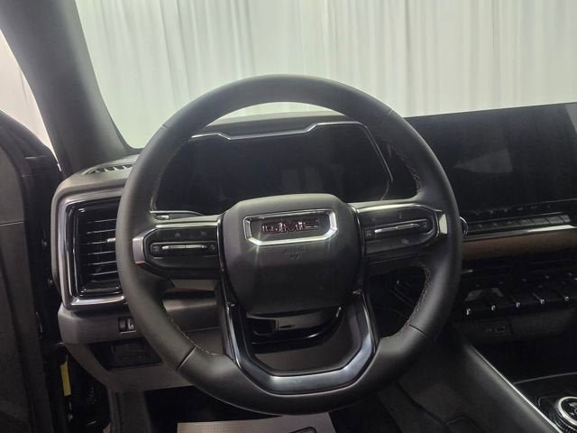 New 2025 GMC Canyon AT4 w/ Nightfall Edition AWD/4WD image 7
