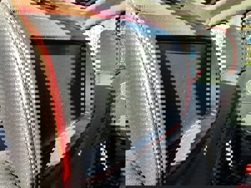 Used 2012 Land Rover Range Rover Evoque Dynamic image 22